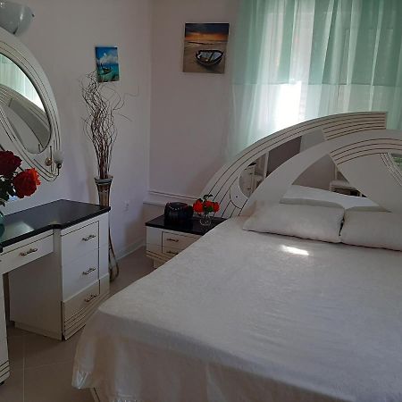 Cozy Flat In Nea Makri Apartment Ngoại thất bức ảnh