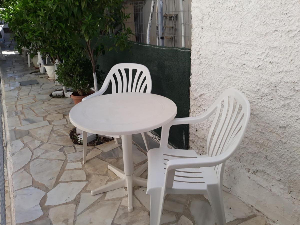 Cozy Flat In Nea Makri Apartment Ngoại thất bức ảnh
